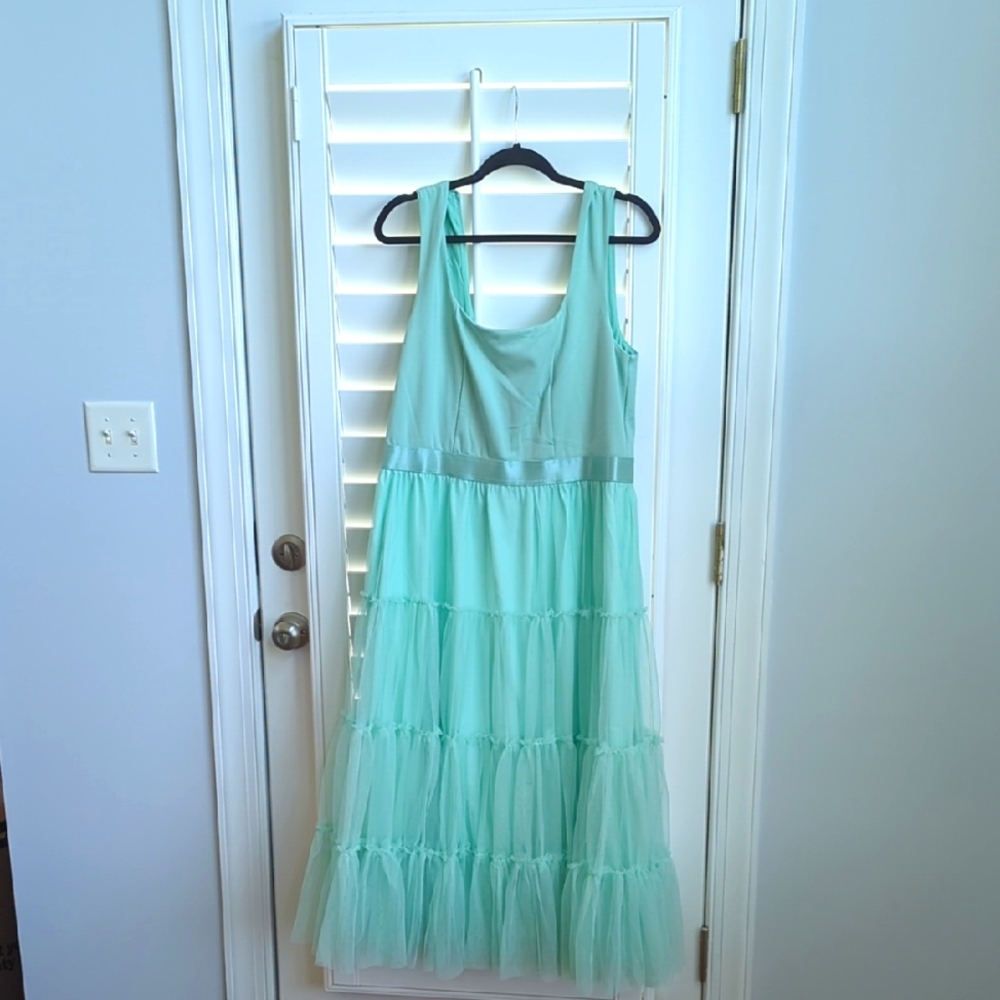 City Chic Mint Green Dress